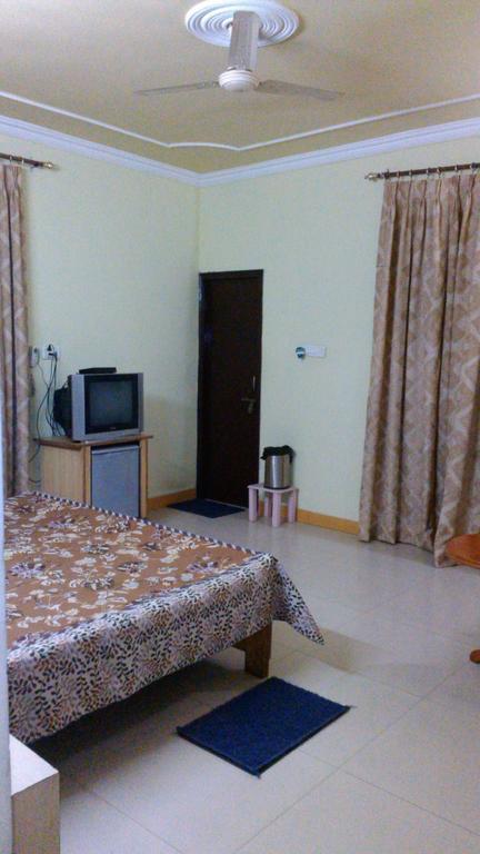 Hotel Kanishka Kánpur Pokoj fotografie